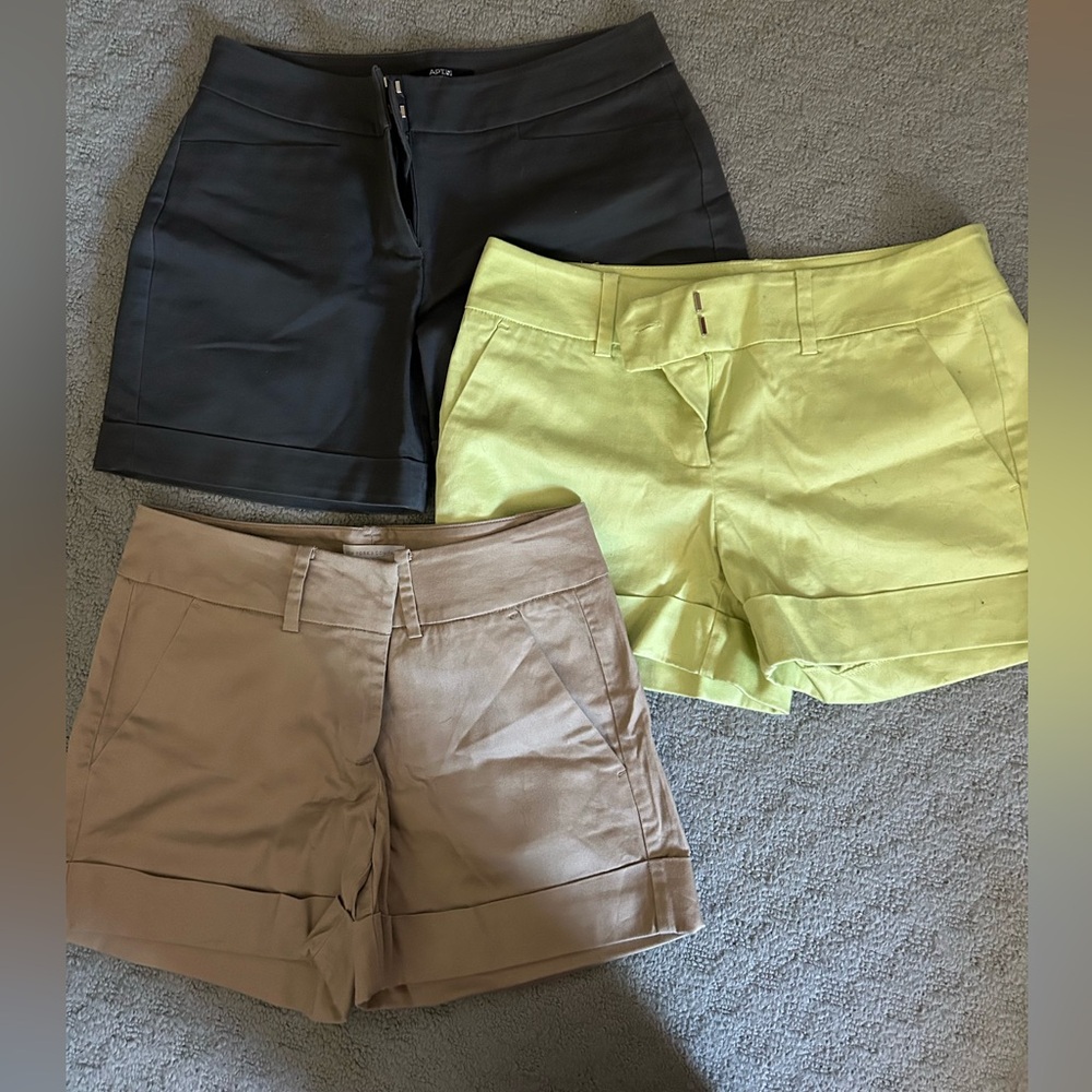3 pairs of cuffed shorts